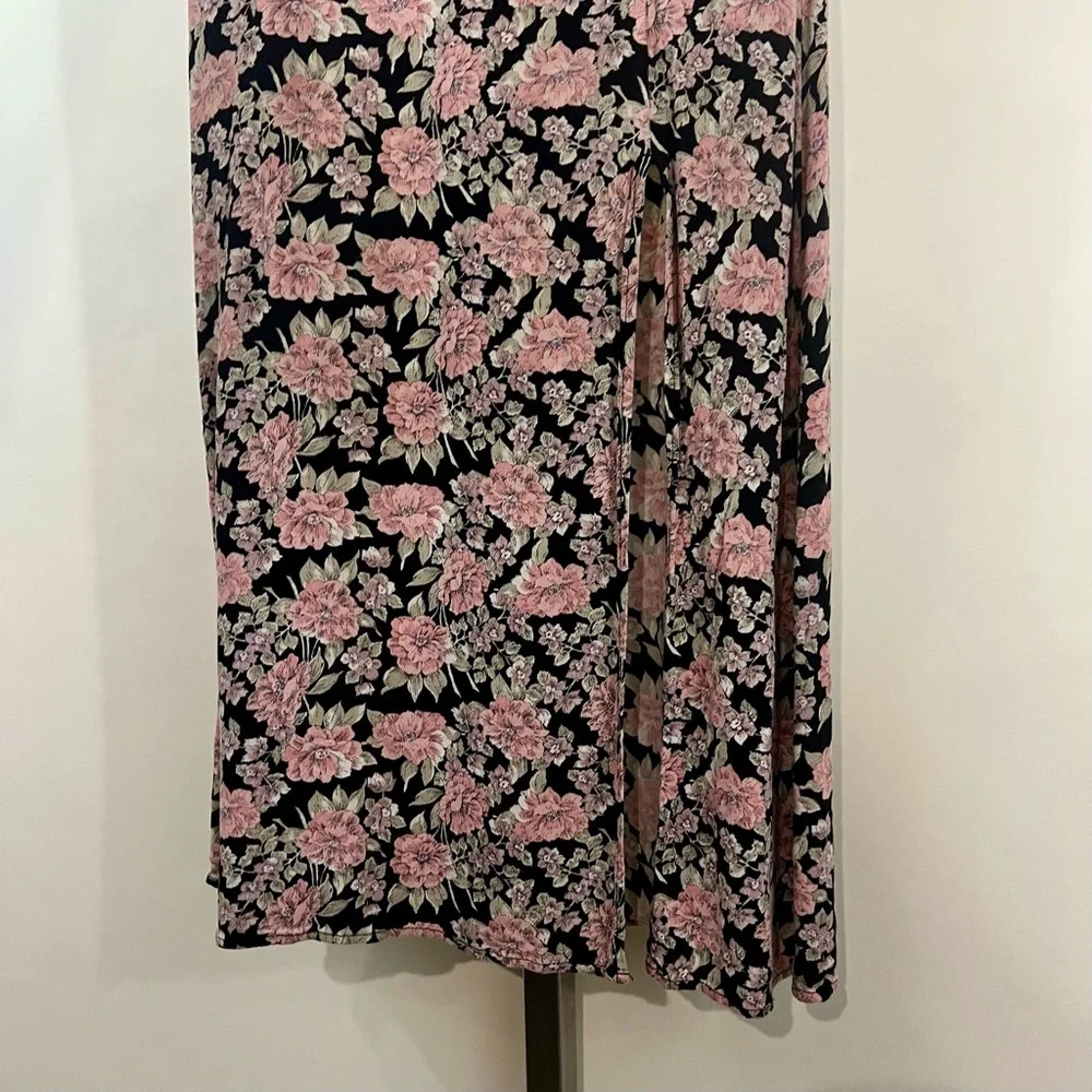 AE American Eagle High-Waisted Black Pink Floral Front Slit Midi Skirt XS